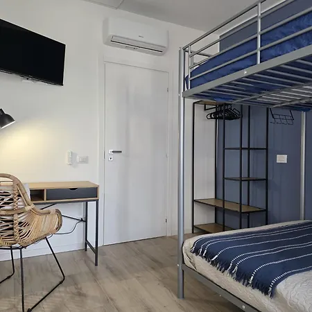 Διαμέρισμα Maison 20 *
